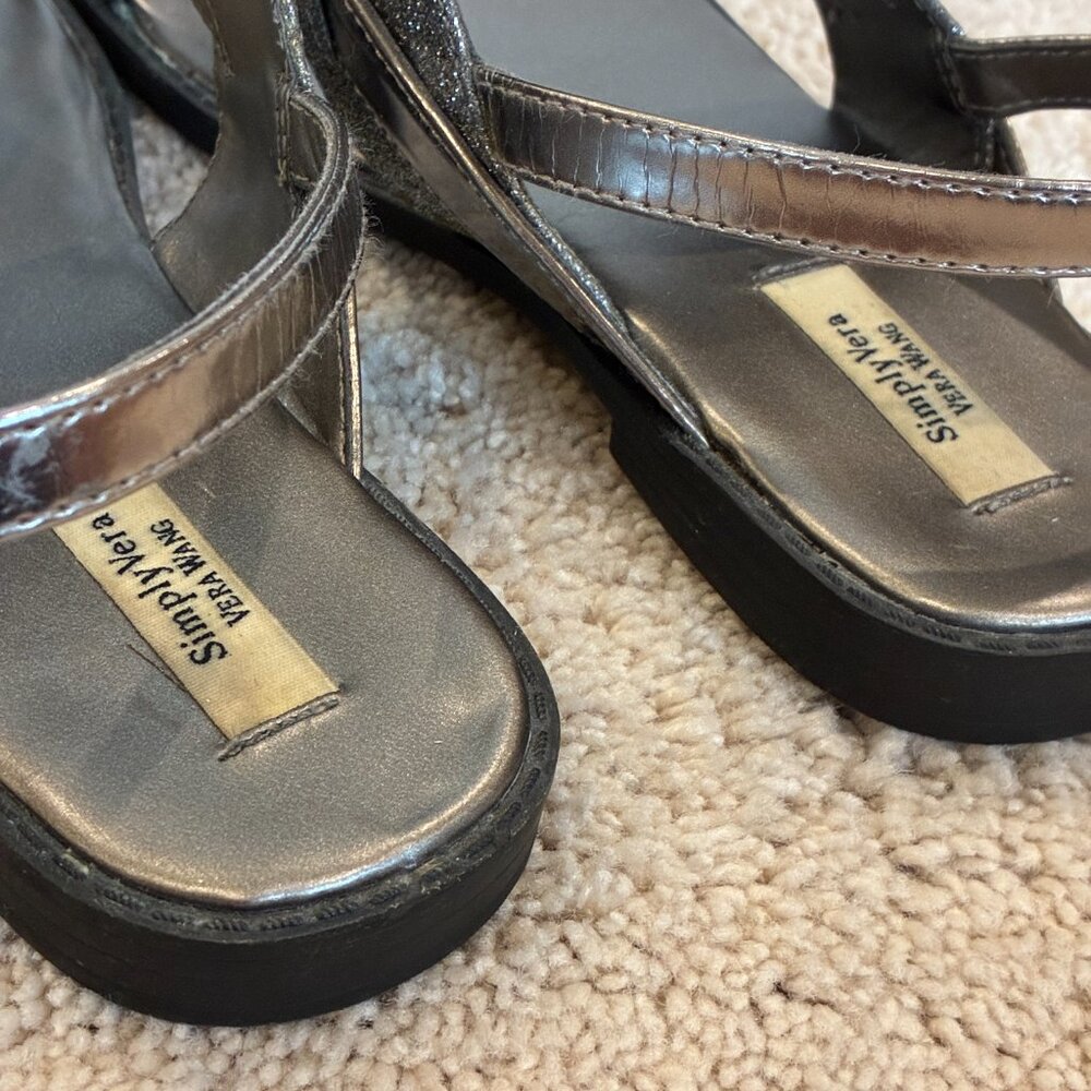 Simply Vera Wang Sparkle Silver Buckle Sandal Shoe Size 6.5 - Picture 9 of 15